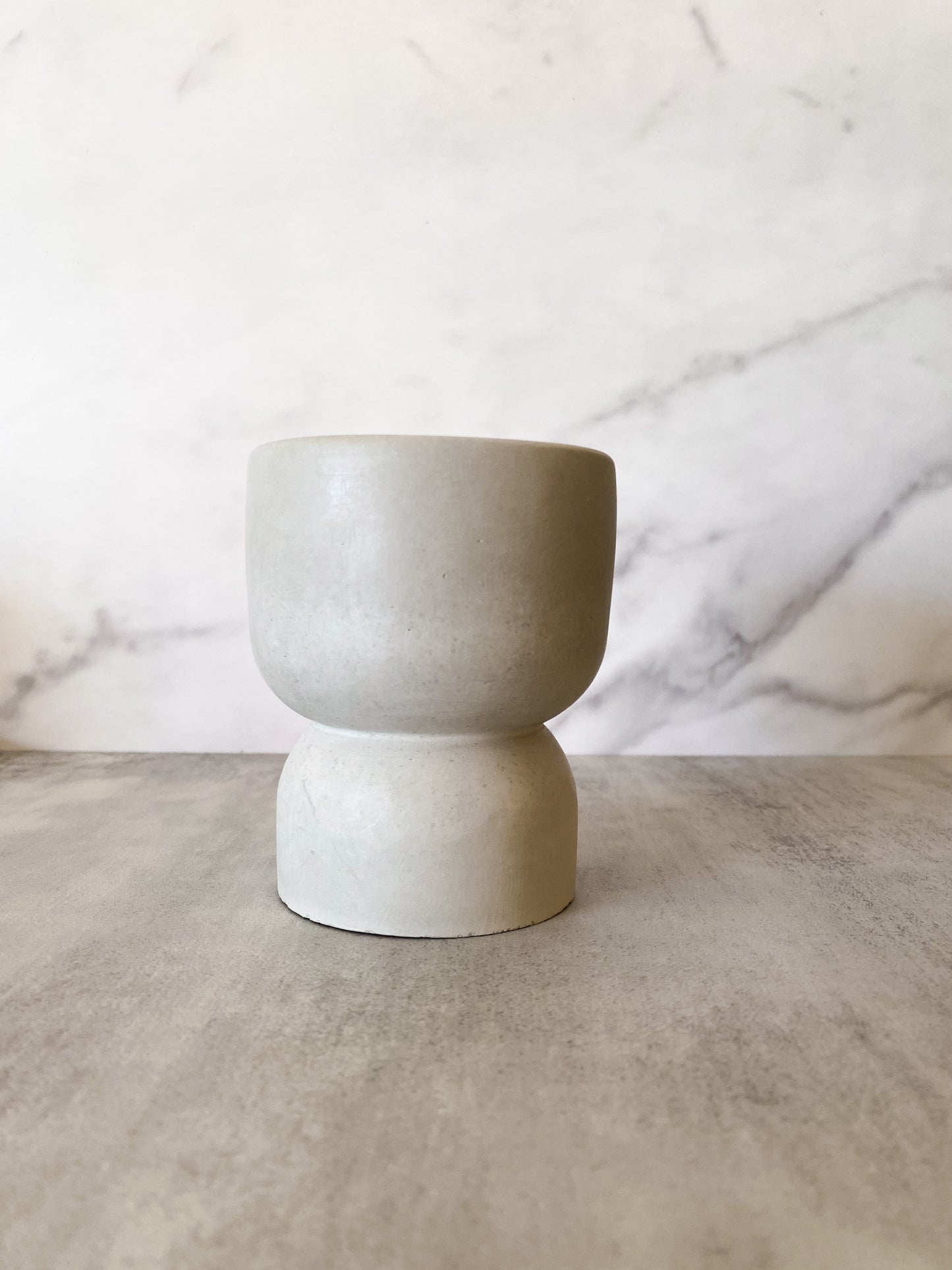 Pedestal Candle Vessel Concrete