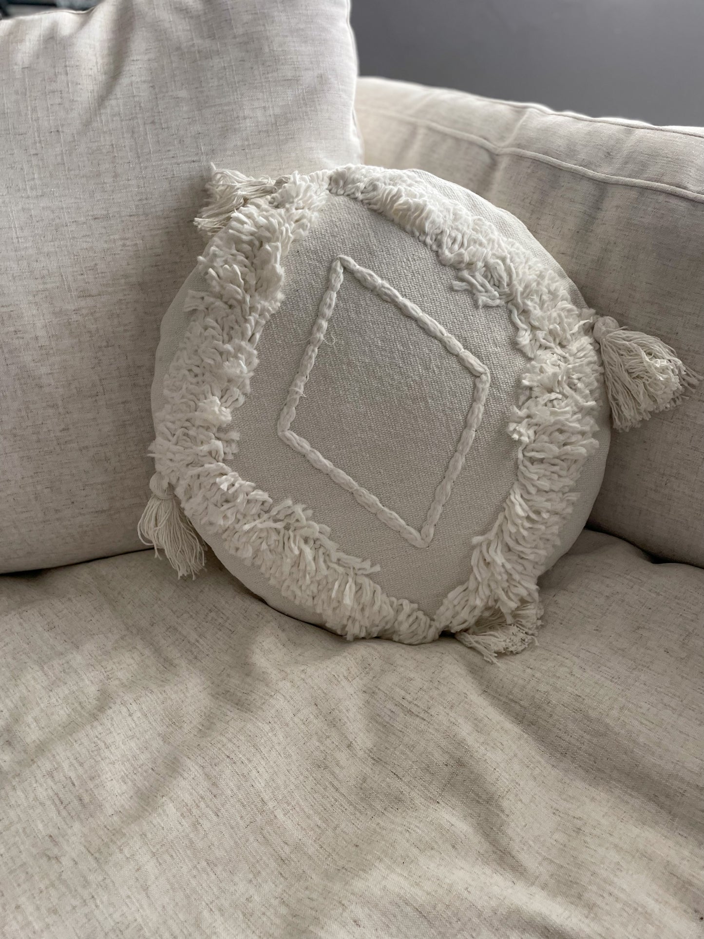 Diamond Round Throw Pillow