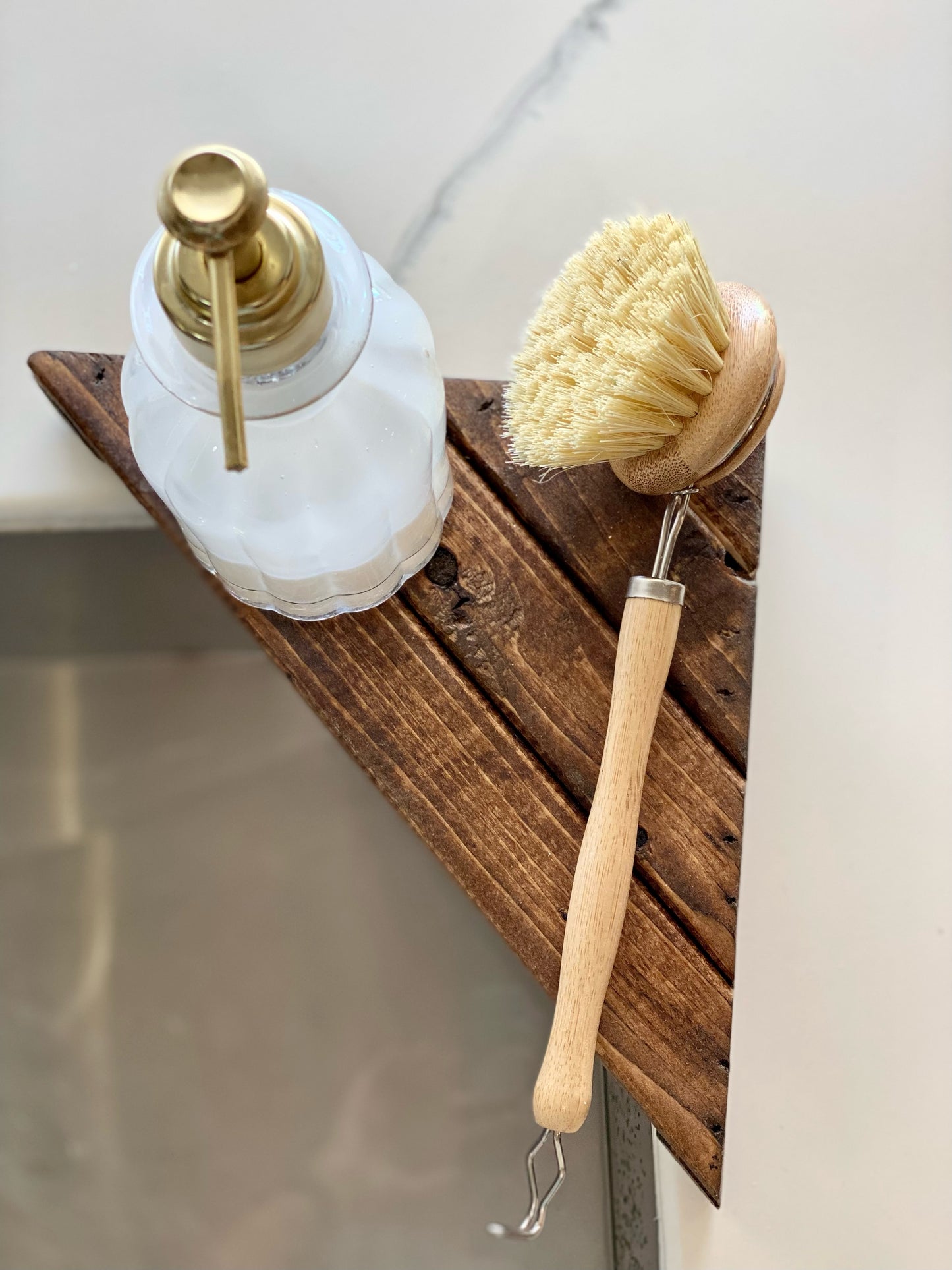 Long Handle Dish Brush